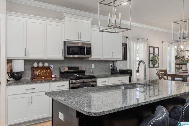 1834 SE LOEBNER LANE, Cullman, AL 35055