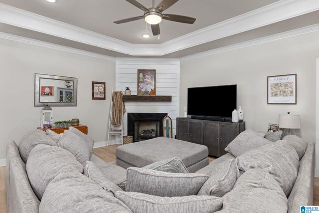 1834 SE LOEBNER LANE, Cullman, AL 35055