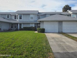 961 S Lakewood Ter Apt C, Port Orange, FL 32127