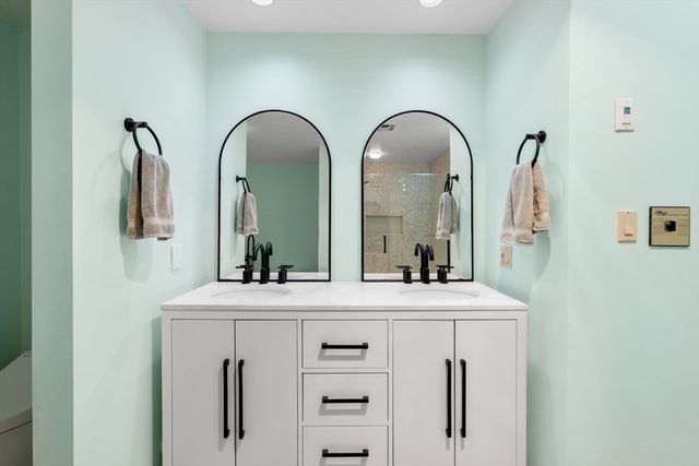 5 Prentiss Place Unit 5, Medfield, MA 02052