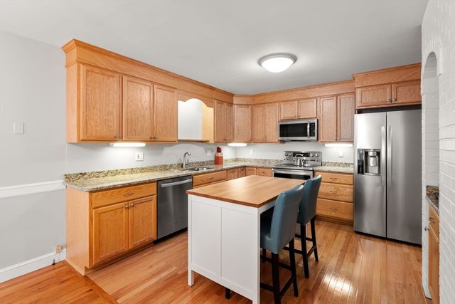5 Prentiss Place Unit 5, Medfield, MA 02052