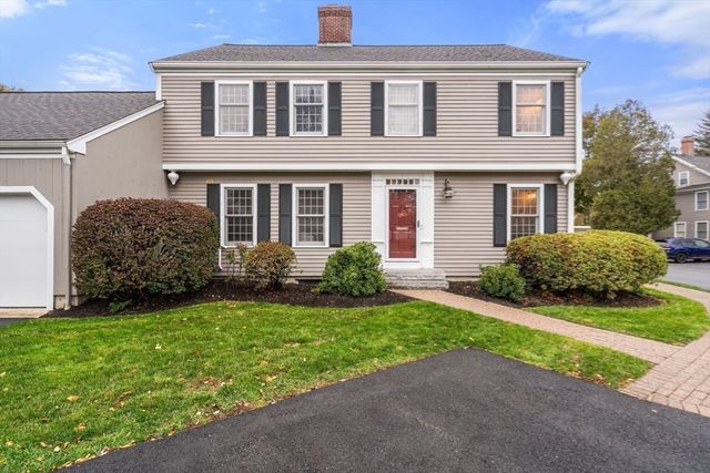 5 Prentiss Place Unit 5, Medfield, MA 02052