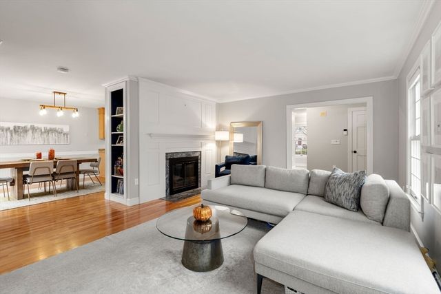 5 Prentiss Place Unit 5, Medfield, MA 02052