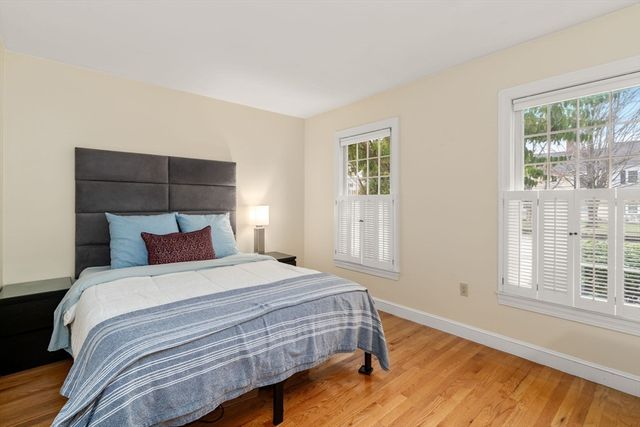 5 Prentiss Place Unit 5, Medfield, MA 02052