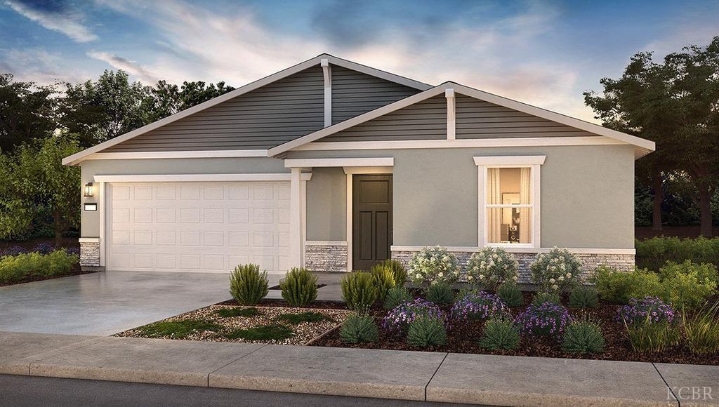 1202 Billingsley Street, Hanford, CA 93230