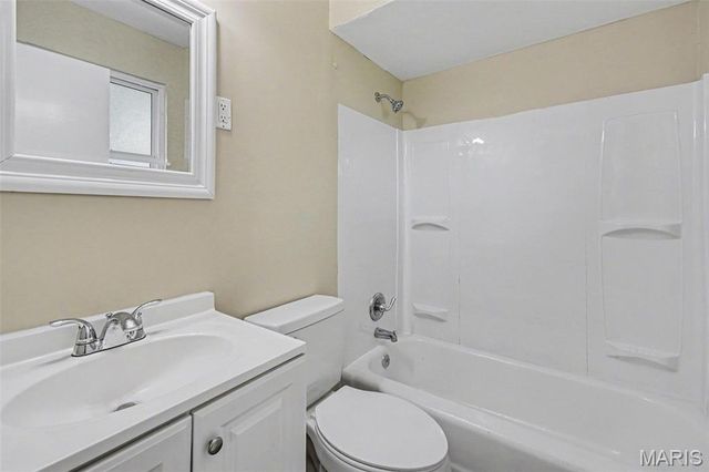 735 Starlet Drive, Florissant, MO 63031