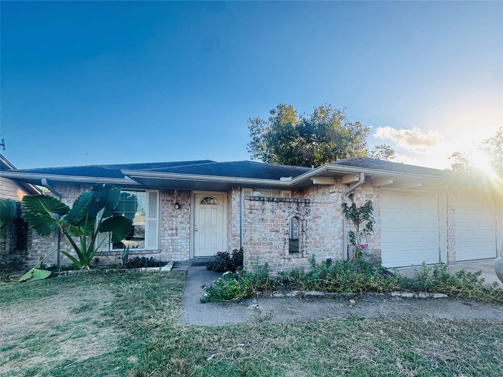 4414 Debeney Drive, Houston, TX 77039
