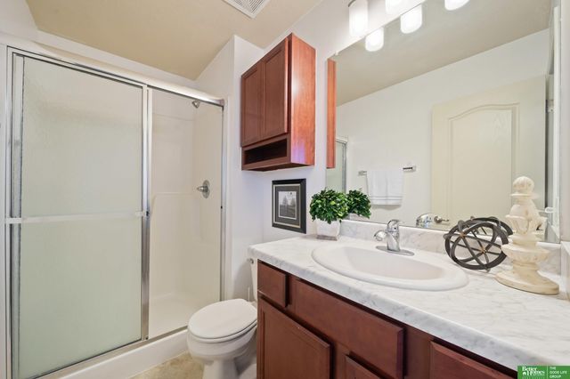 9152 Hanover Street, Omaha, NE 68122
