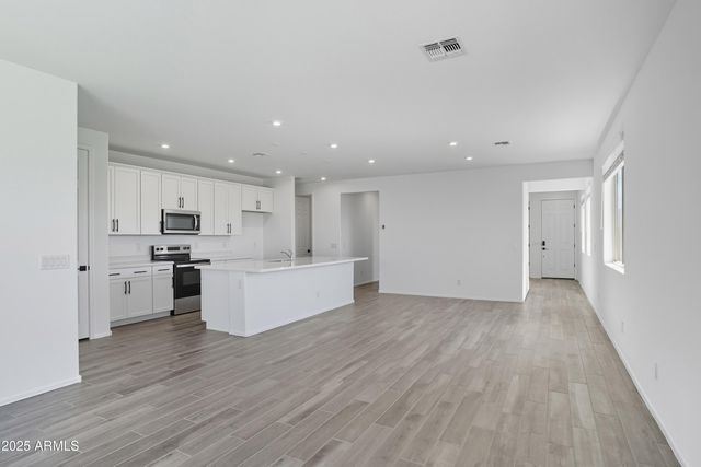 17353 W Desert Sage Drive, Goodyear, AZ 85338