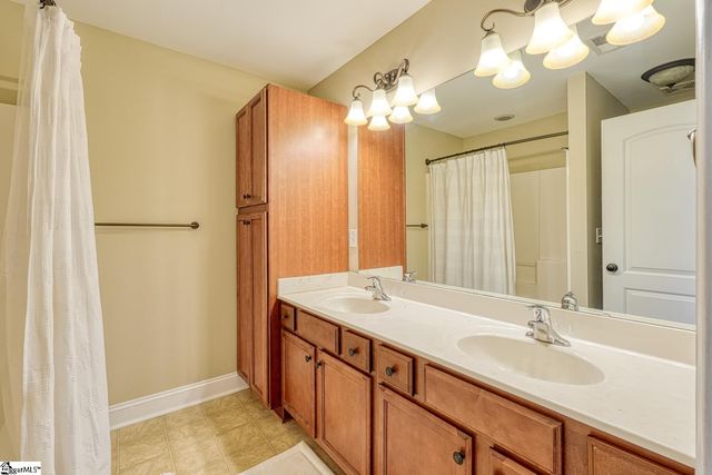 438 Woodbark Court, Mauldin, SC 29662