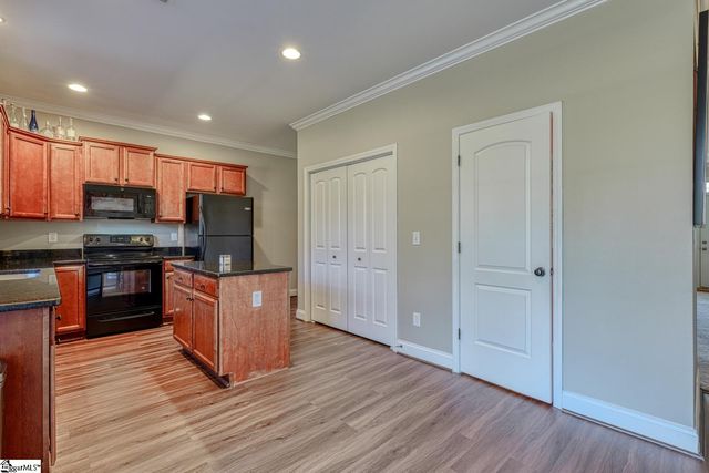 438 Woodbark Court, Mauldin, SC 29662