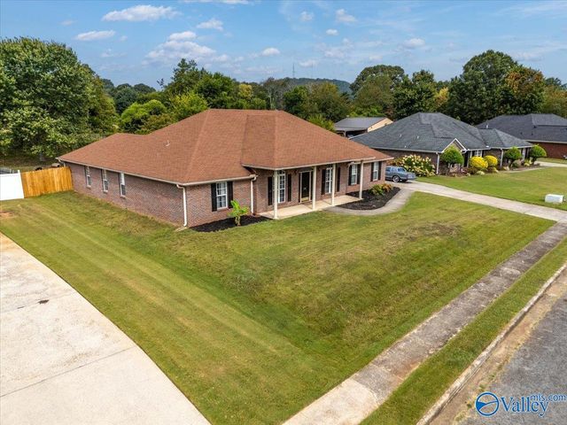 116 Cove Pointe Way, Madison, AL 35757