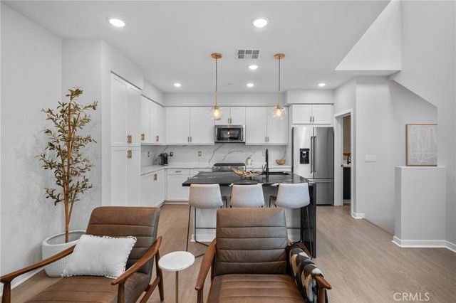 11044 Luminate, Rancho Cucamonga, CA 91730