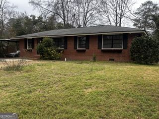 4525 Clover Place, Macon, GA 31206