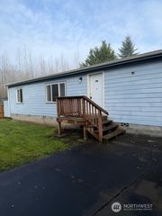1905 Honeysuckle Lane, Centralia, WA 98531