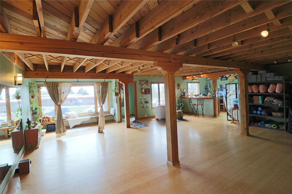 647 COMMERCE STREET, BIGFORK, MT 59911, BIGFORK, MT Clearwater Properties