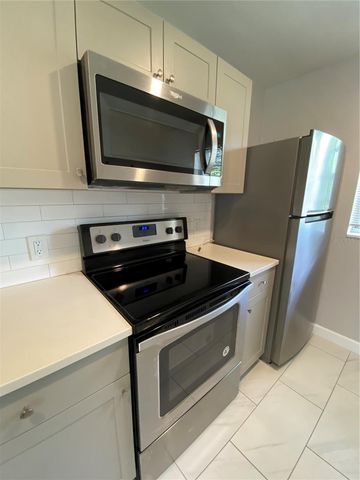 1044 N BUMBY AVENUE, Orlando, FL 32803