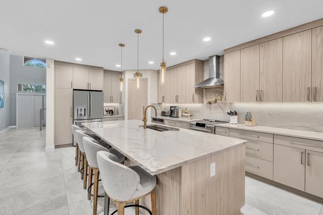 9178 Delemar Court, Wellington, FL 33414