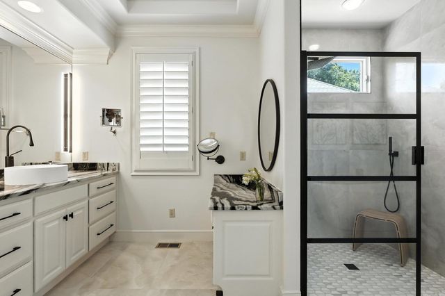 67 Chenal Circle, Little Rock, AR 72223