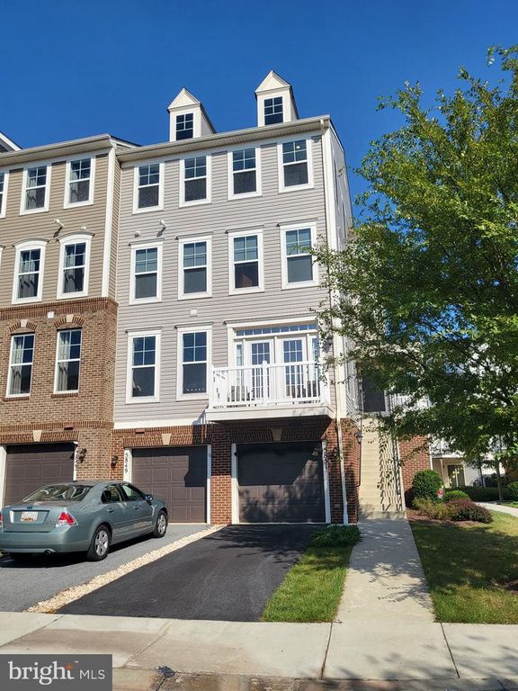 5851 BELLA MARIE WAY #UNIT I, Frederick, MD 21703