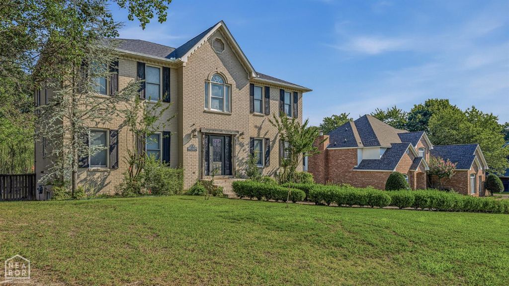 2104 Spring Hollow, Jonesboro, AR 72404