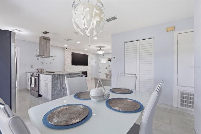 5922 MALCROSS DRIVE, Orlando, FL 32812