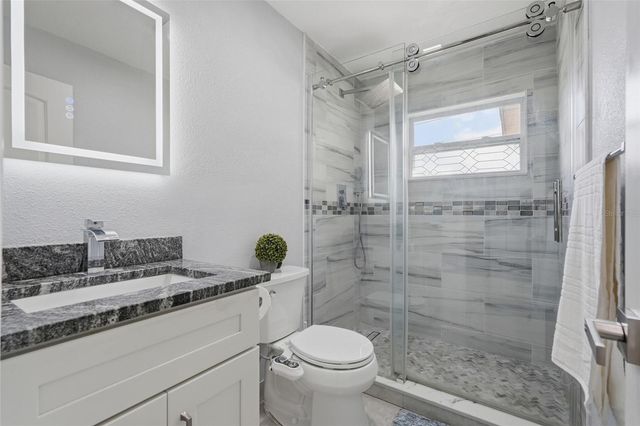 5922 MALCROSS DRIVE, Orlando, FL 32812