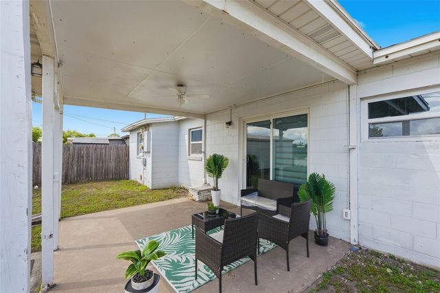 5922 MALCROSS DRIVE, Orlando, FL 32812