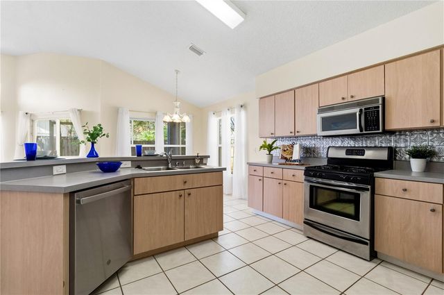 1506 LITTLE BROOK LANE, Brandon, FL 33511