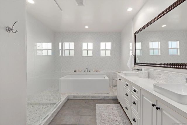 869 Channel Island Drive, Encinitas, CA 92024