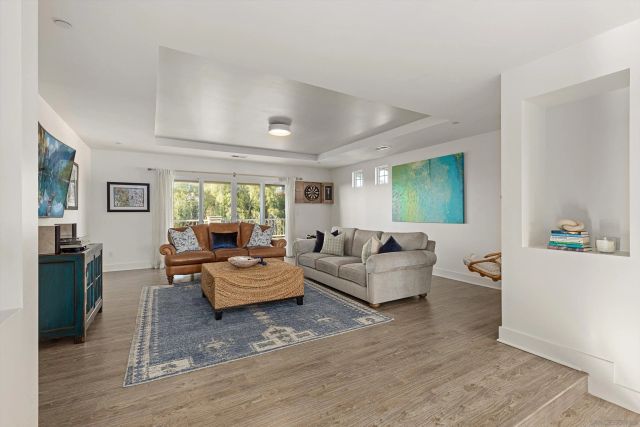 869 Channel Island Drive, Encinitas, CA 92024