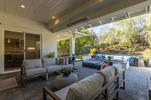 869 Channel Island Drive, Encinitas, CA 92024