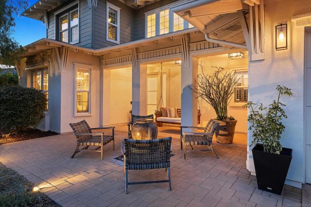 869 Channel Island Drive, Encinitas, CA 92024