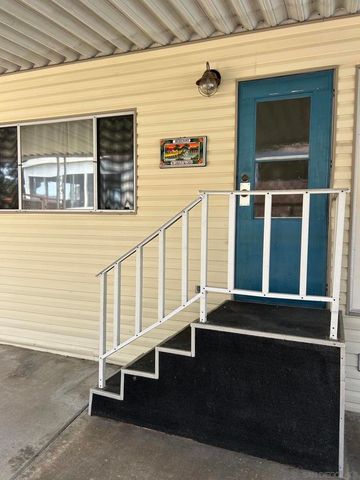 2750 Wheatstone 26, San Diego, CA 92111
