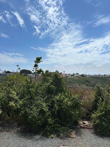 2750 Wheatstone 26, San Diego, CA 92111