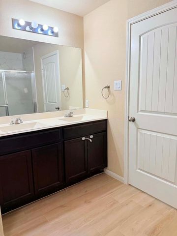 9315 Claystone Lane, Richmond, TX 77407