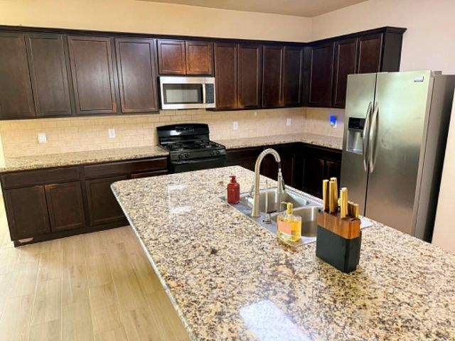 9315 Claystone Lane, Richmond, TX 77407