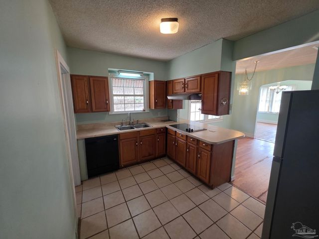 3624 W Jackson St, Pensacola, FL 32505