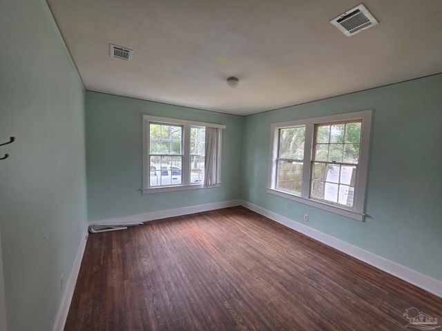 3624 W Jackson St, Pensacola, FL 32505