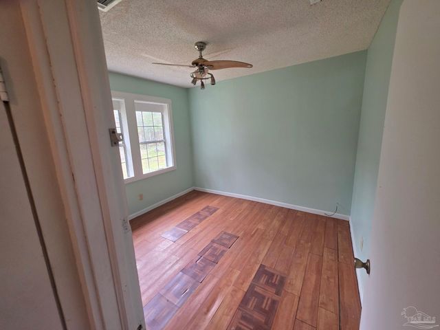 3624 W Jackson St, Pensacola, FL 32505