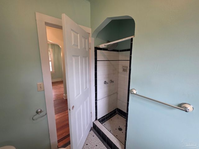 3624 W Jackson St, Pensacola, FL 32505