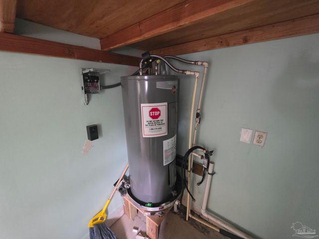 3624 W Jackson St, Pensacola, FL 32505