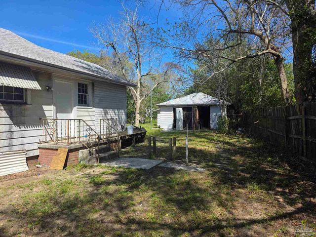 3624 W Jackson St, Pensacola, FL 32505