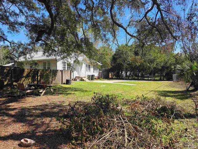 3624 W Jackson St, Pensacola, FL 32505