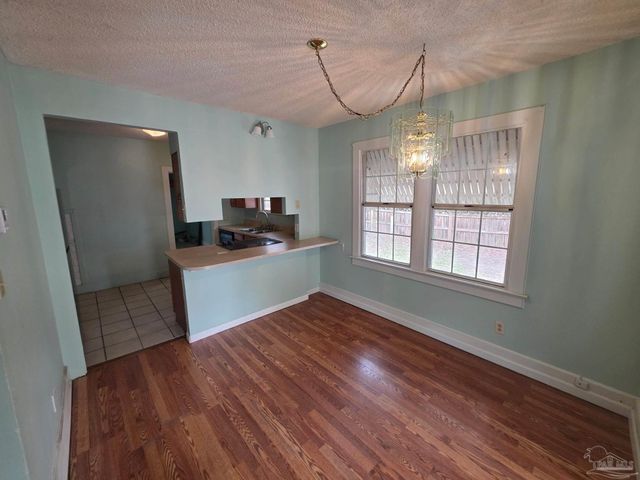 3624 W Jackson St, Pensacola, FL 32505