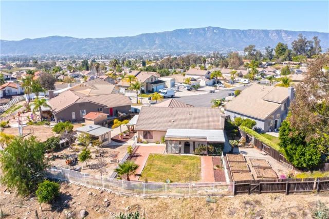 22894 Brighton Court, Wildomar, CA 92595