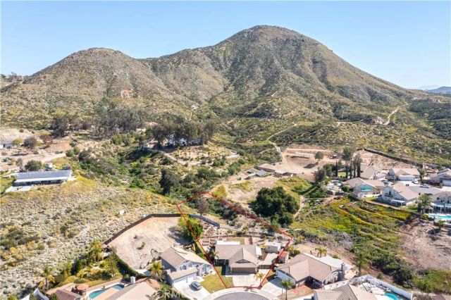 22894 Brighton Court, Wildomar, CA 92595