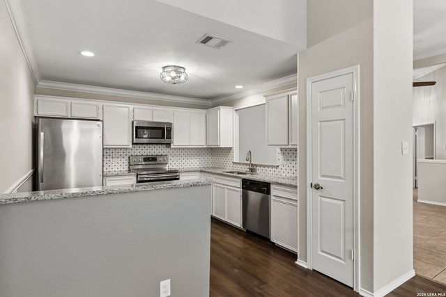 16806 Brookwood, San Antonio, TX 78248