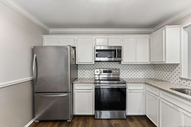 16806 Brookwood, San Antonio, TX 78248