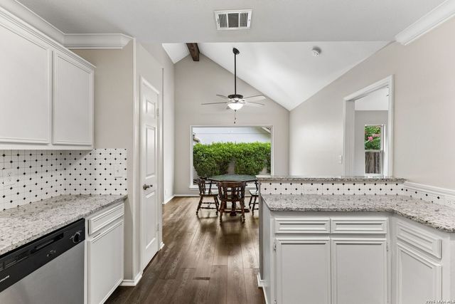 16806 Brookwood, San Antonio, TX 78248